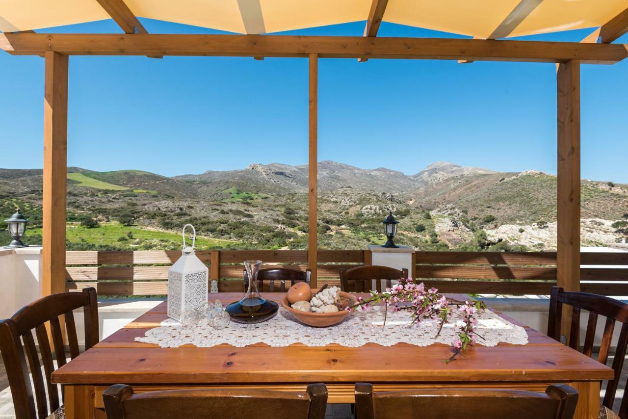 Holiday home Argyro