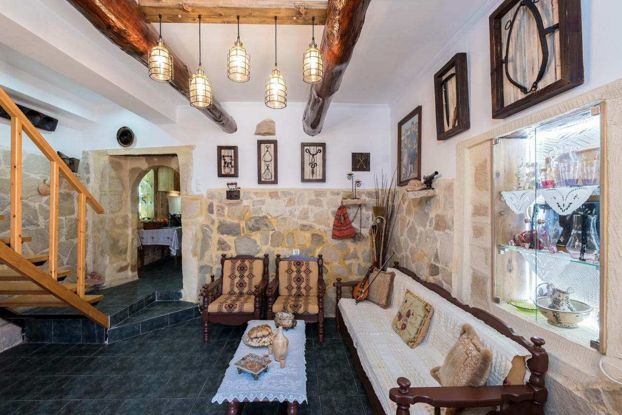 Vakantiehuis Argyro Azoyirás